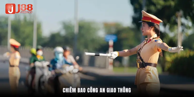 Chiêm bao công an giao thông